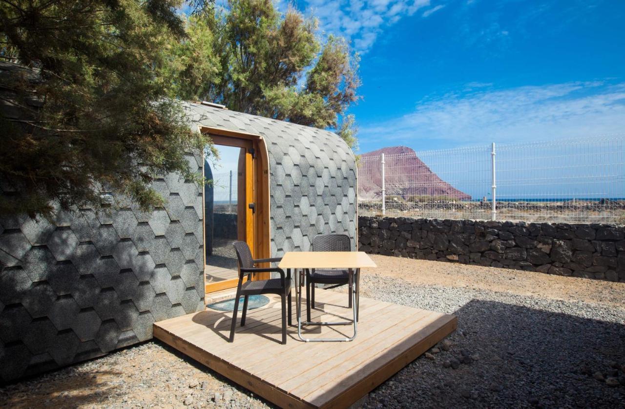 Eco-Wooden Houses Camping Montana Roja El Médano المظهر الخارجي الصورة