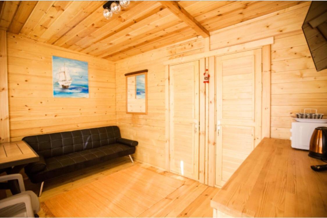 Eco-Wooden Houses Camping Montana Roja El Médano المظهر الخارجي الصورة